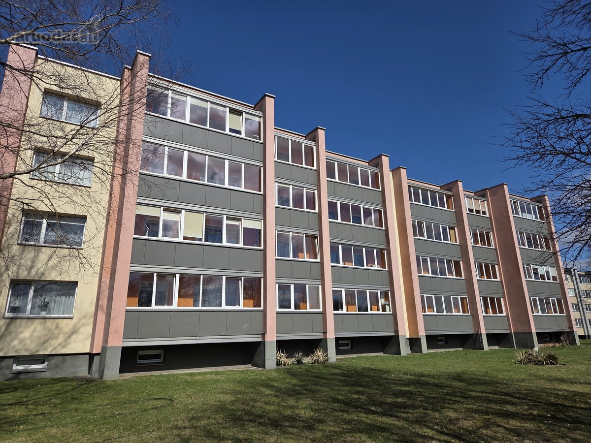 Parduodamas 3 kambarių butas išskirtinėje - nuotraukos Nr. 3
