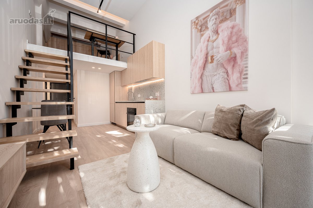 Modernūs Loftai „36 Stories“ – Pilnai