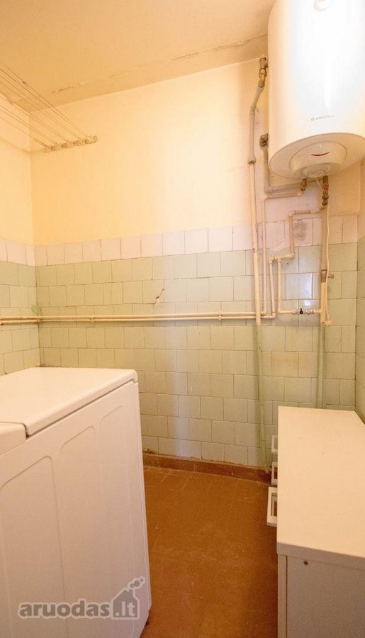 Parduodamas tvarkingas ir erdvus 2 kambarių - nuotraukos Nr. 16