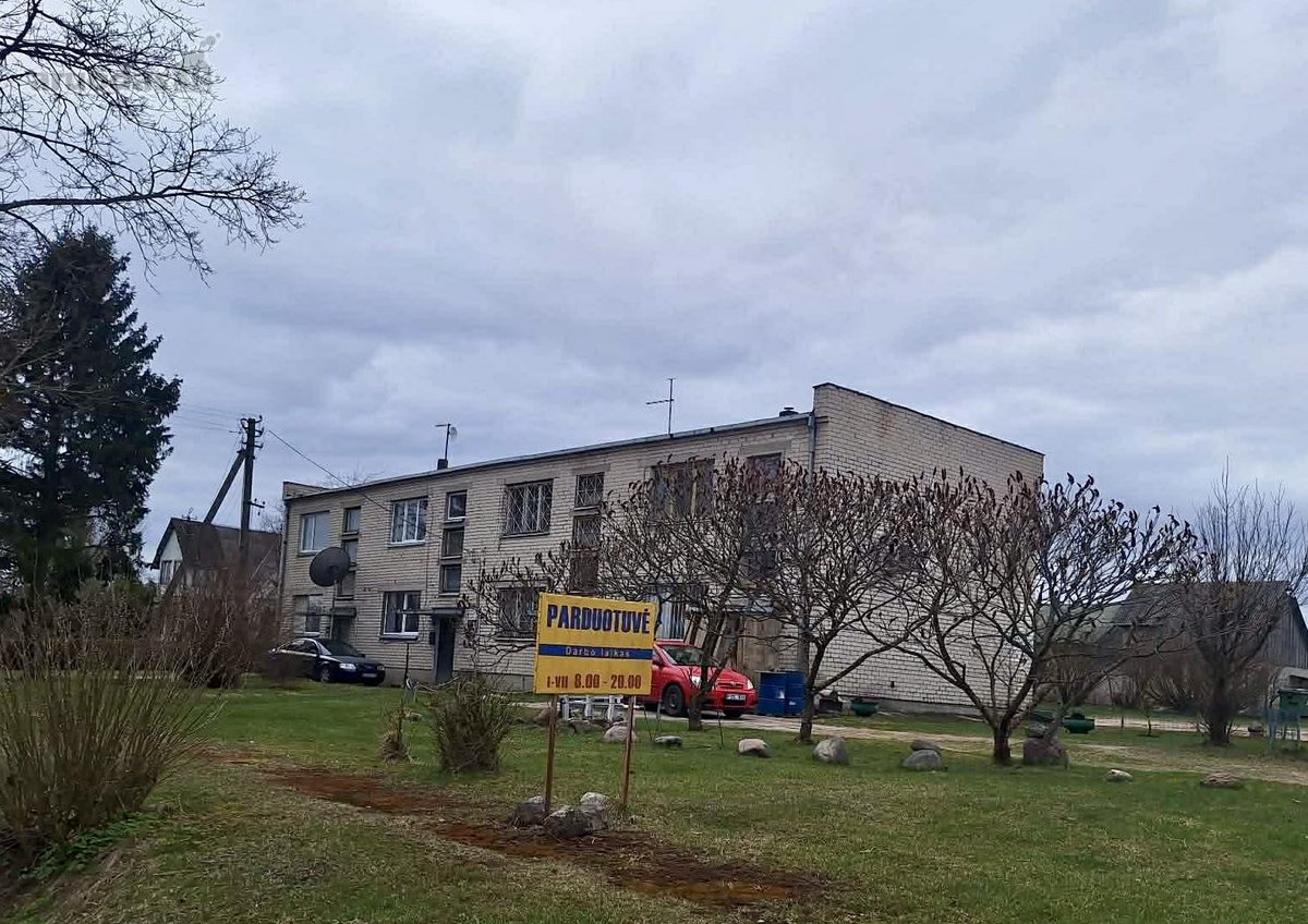 Erdvus kotedžas gyvenimui ar verslui –