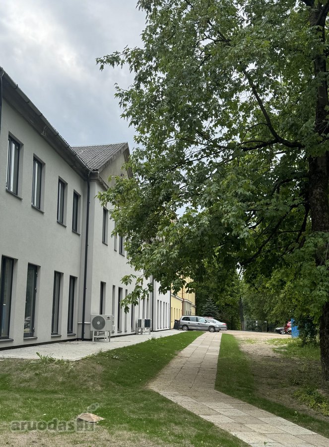 Parduodami Bachmano dvaro parke esantys butai - nuotraukos Nr. 2