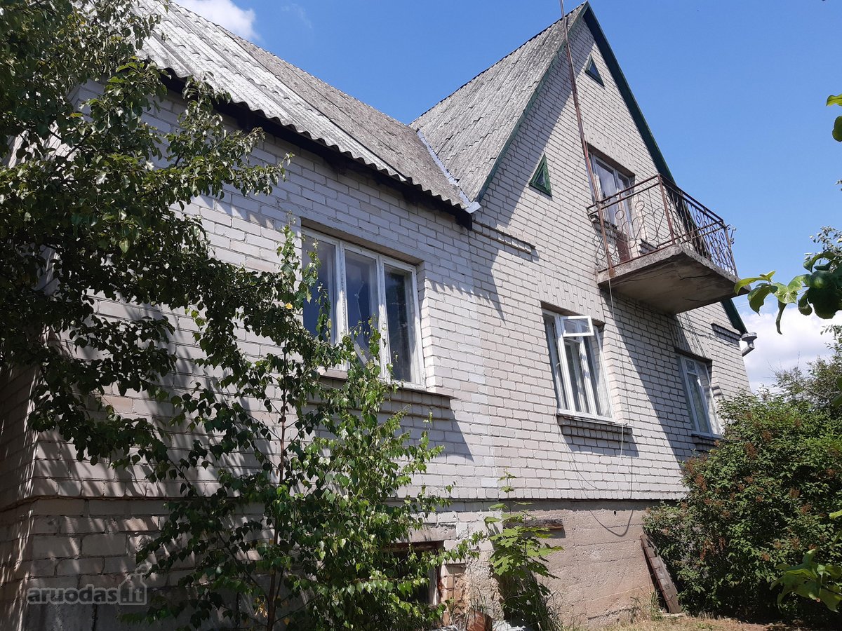 Parduodama Namas Anykščių Mieste, Gedimino Gatvėje
