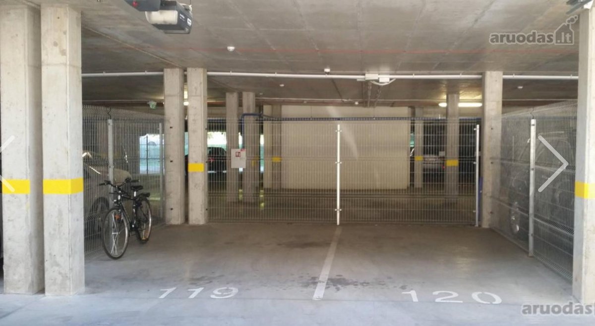 Parduodamos 2 požeminio parkavimo vietos po