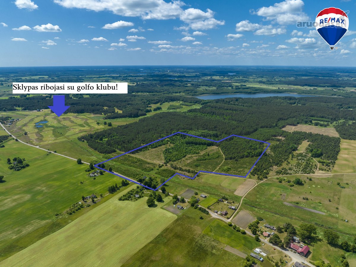 For sale – a land plot with buildings (near