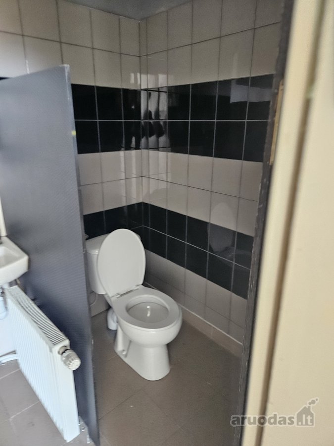 Išnuomojamos tuščios prekybinės paskirties - nuotraukos Nr. 9