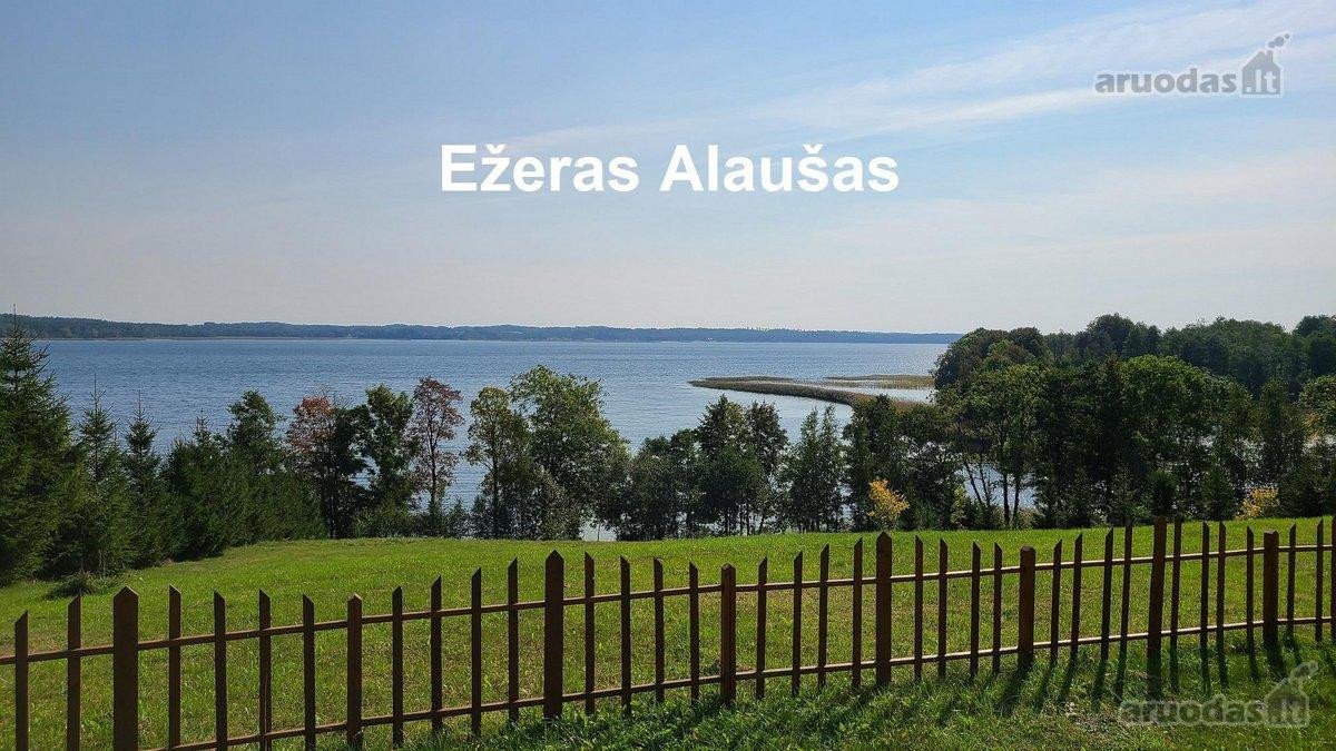 Parduodama 0.75 ha sodyba prie didelio
