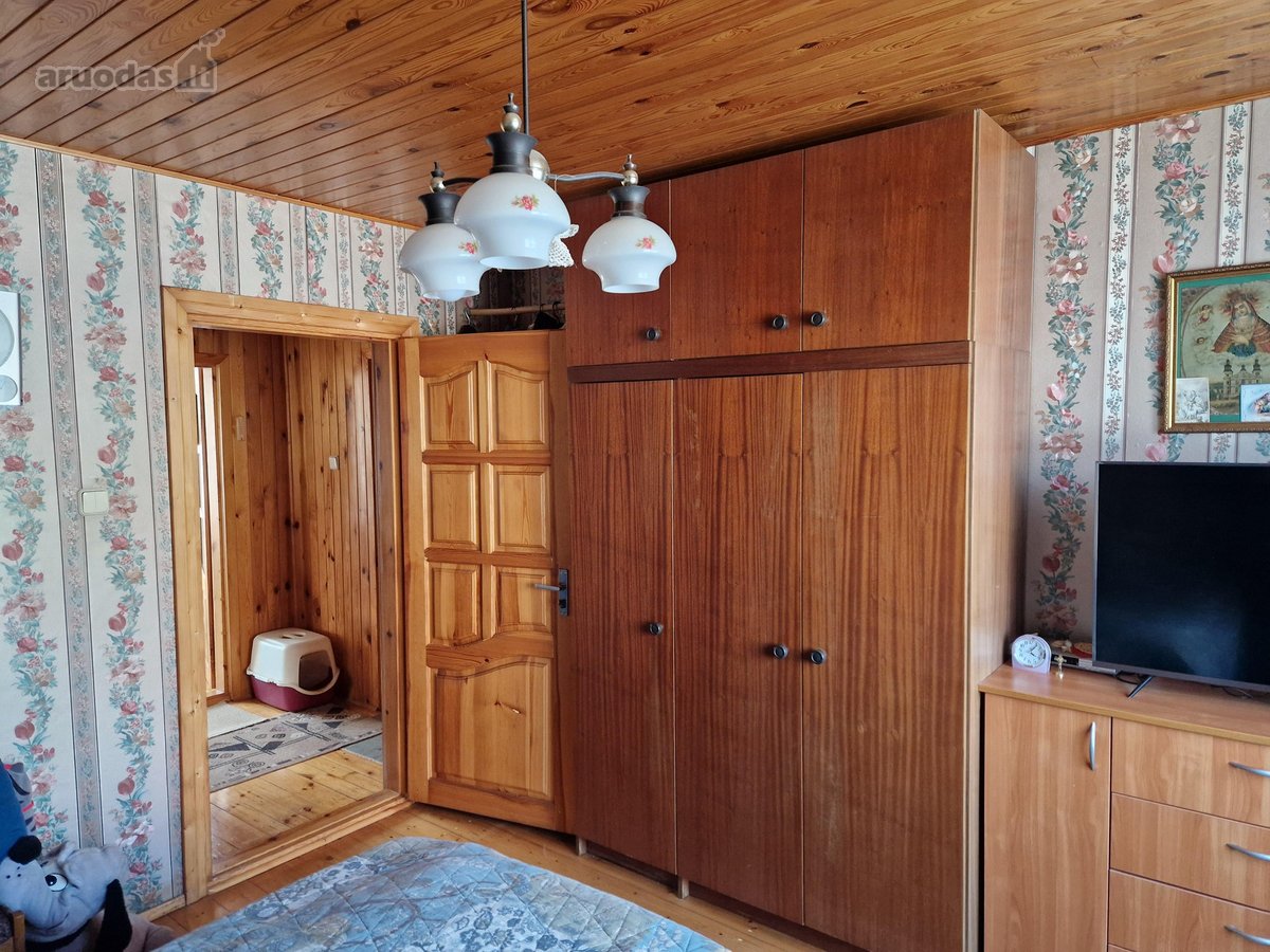 Parduodamas jaukus mūrinis namas Noriūnuose – - nuotraukos Nr. 11