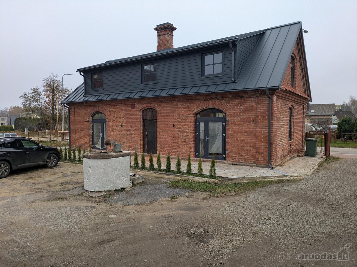 - Pirmą aukštą sudaro dvi patalpos su - nuotraukos Nr. 2