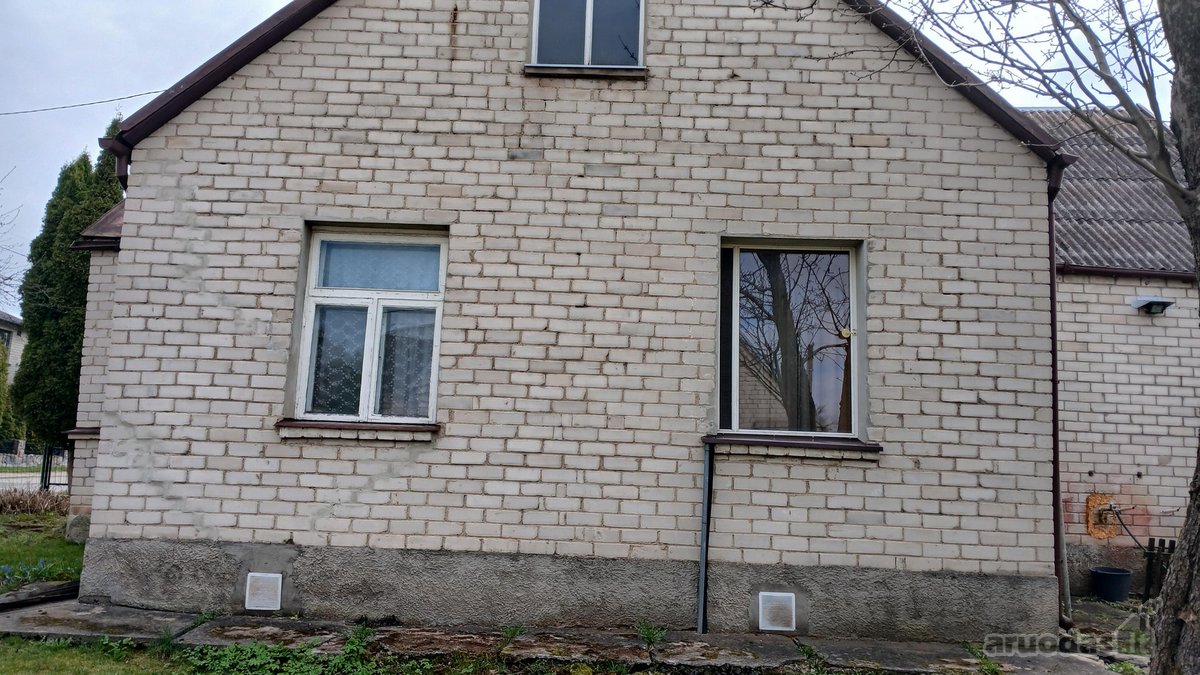 Namas yra tylioje, ramioje, minimalaus eismo - nuotraukos Nr. 3