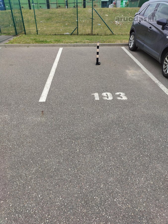 Parduodamos dvi parkingo vietos Elbingo g. 52 - nuotraukos Nr. 2