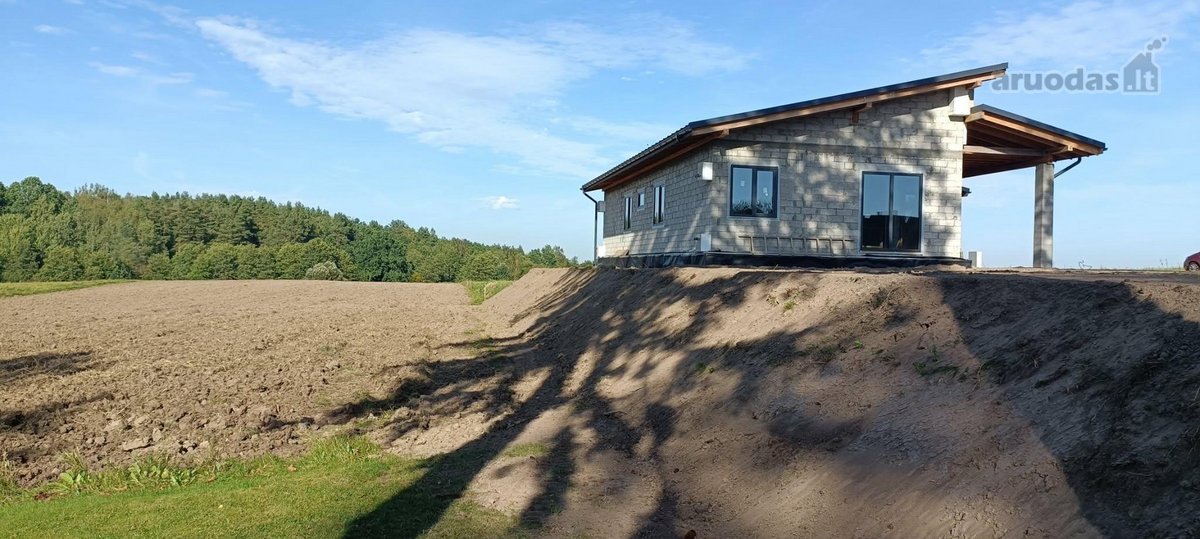 Parduodamas funkcionalus vieno aukšto