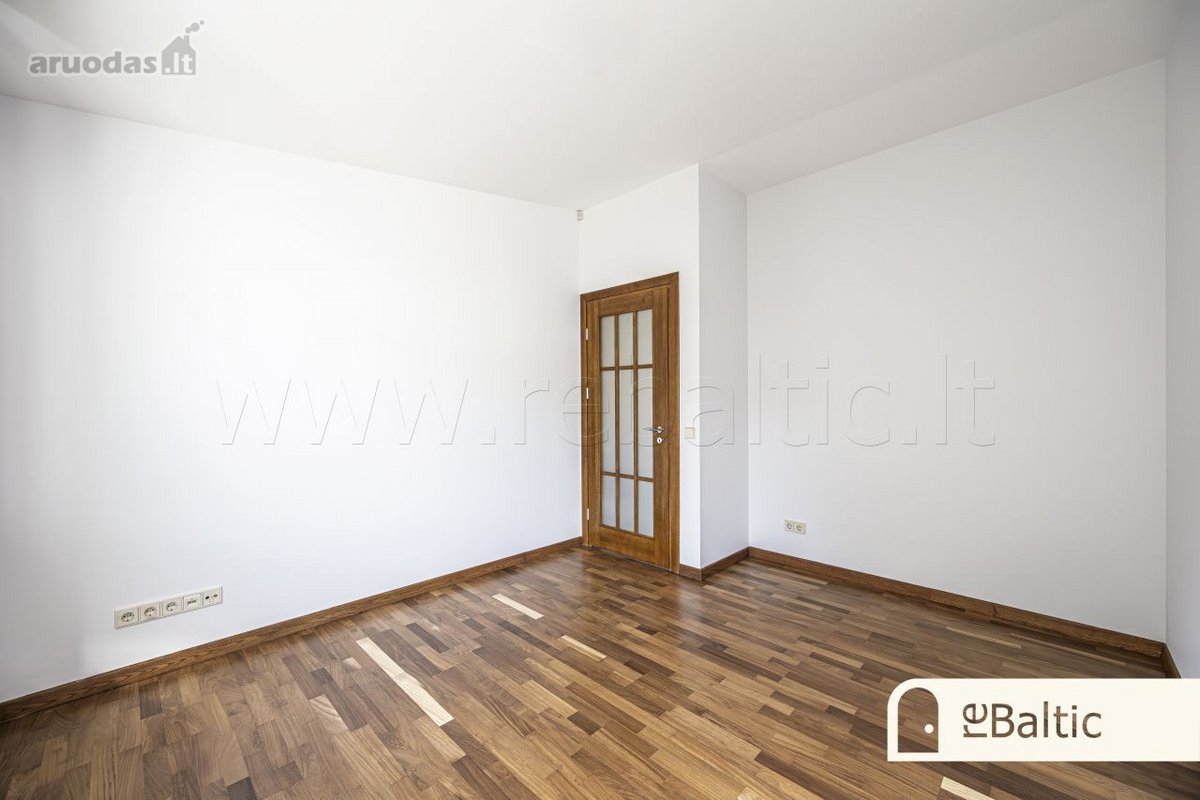 Prestižiniai apartamentai viršutiniame namo - nuotraukos Nr. 26