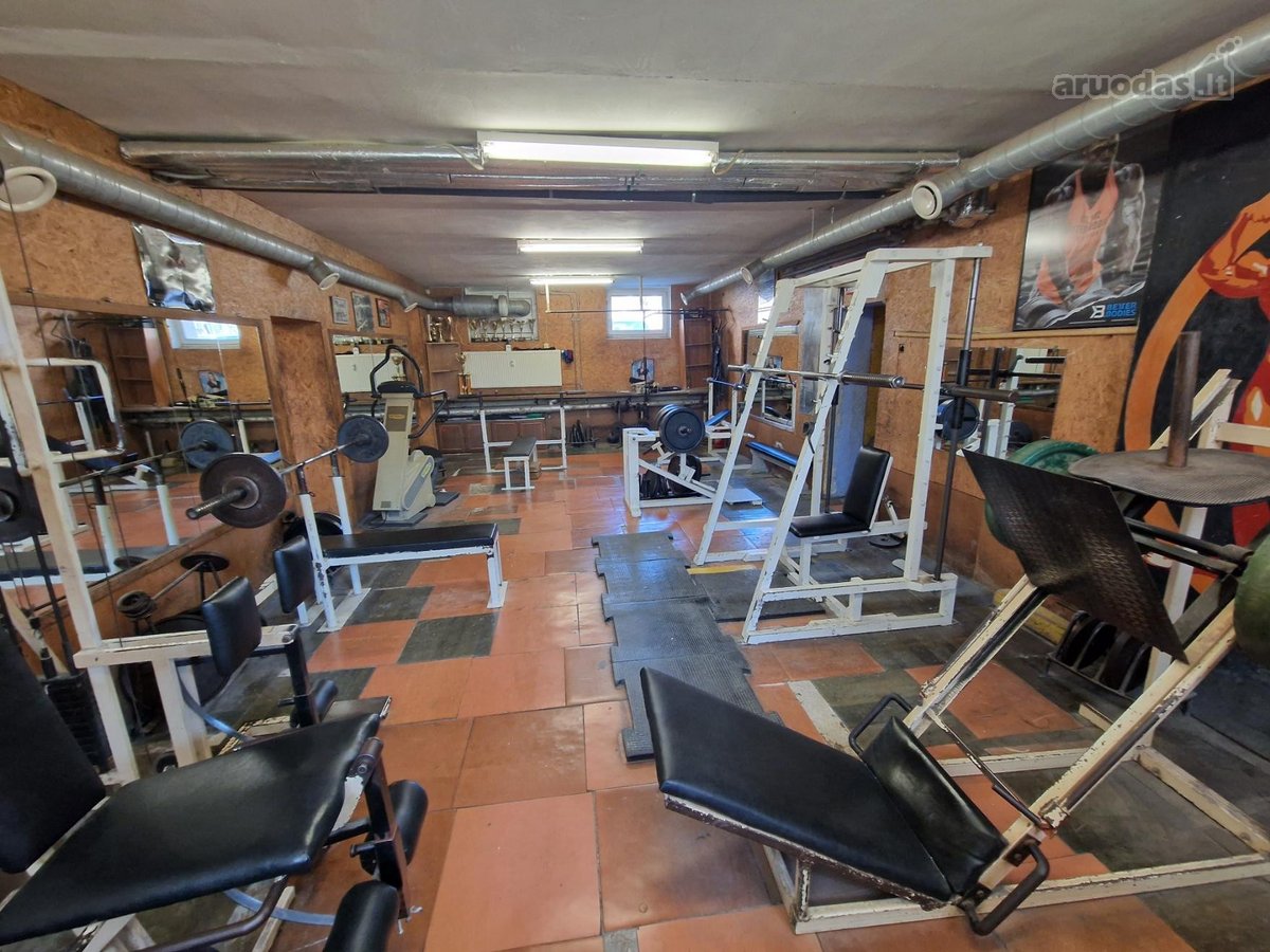 Buvusi sporto salė, patalpos reikalauja - nuotraukos Nr. 3