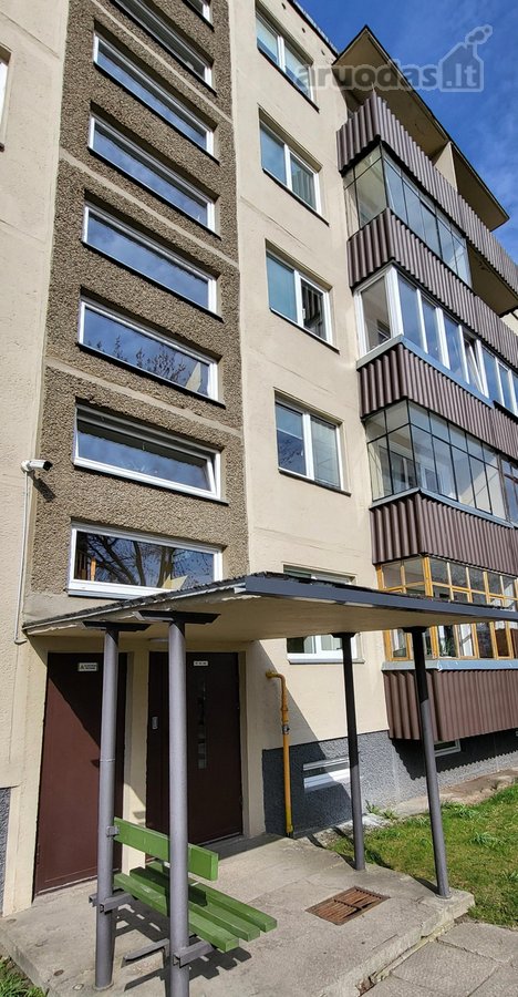 Parduodamas šviesus ir jaukus 3-jų kambarių - nuotraukos Nr. 3