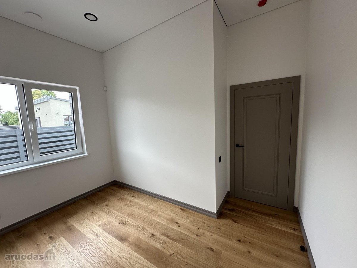 Tik 2 Modernios Architektūros Namai Klausmyliuose - nuotraukos Nr. 17