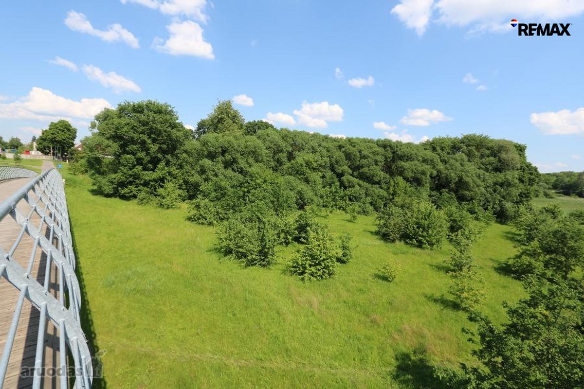 Unikalioje vietoje prie pėsčiųjų tilto į - nuotraukos Nr. 7