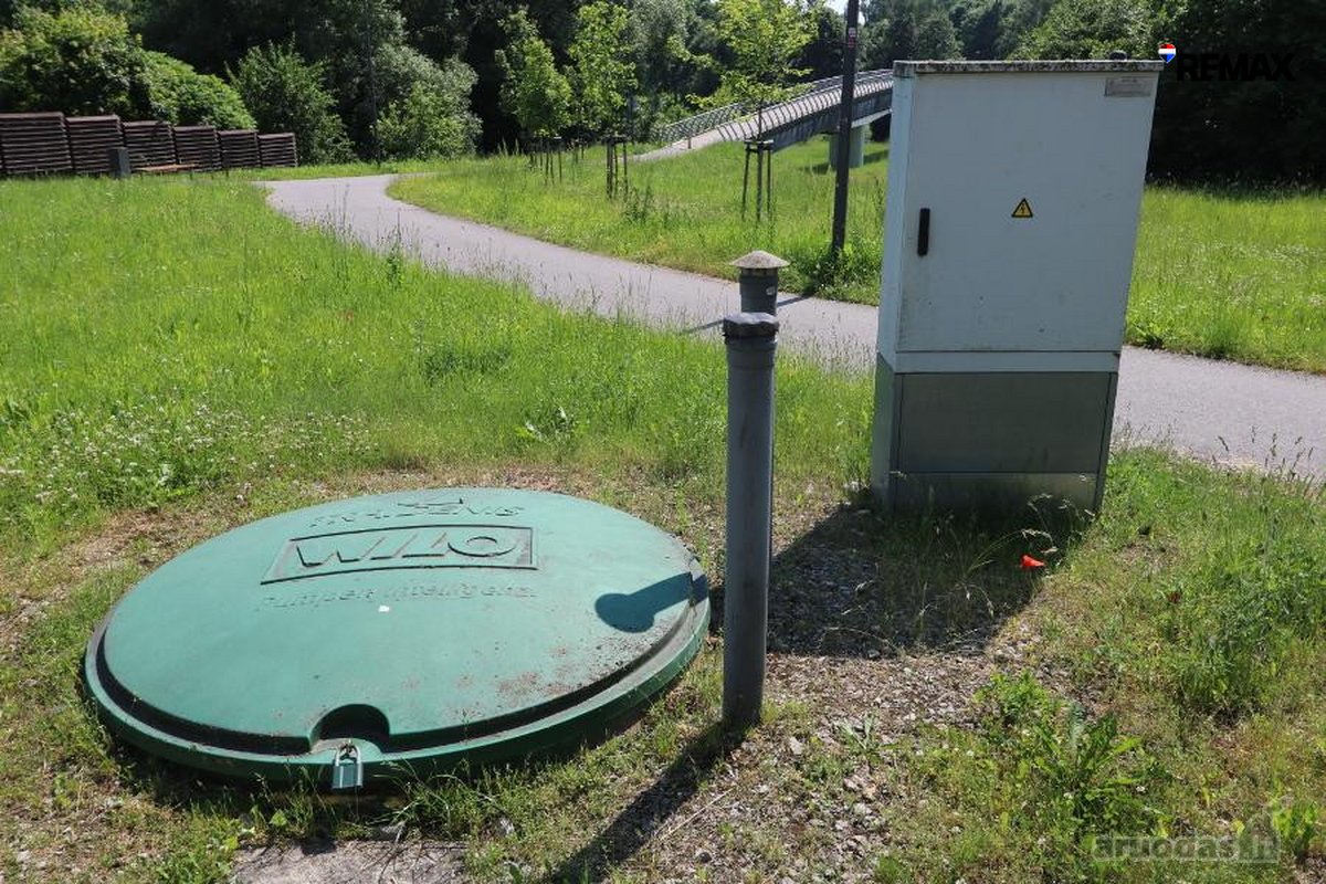 Unikalioje vietoje prie pėsčiųjų tilto į - nuotraukos Nr. 12