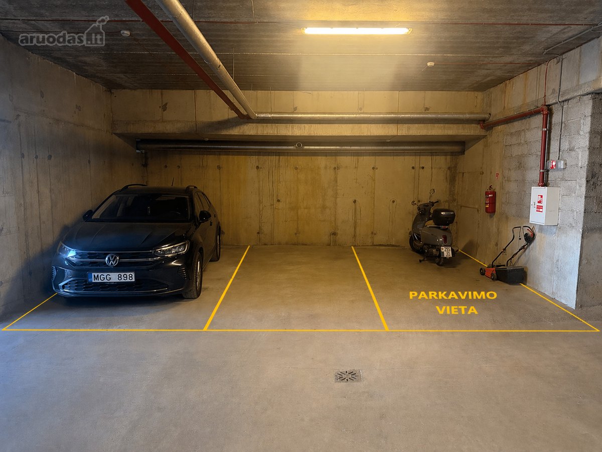 Parduodama patogi ir saugi parkavimo vieta - nuotraukos Nr. 5