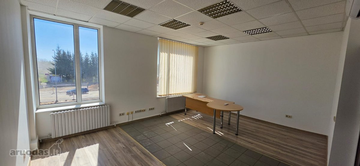 Išnuomojamos patalpos 2-ame aukšte. Patalpos