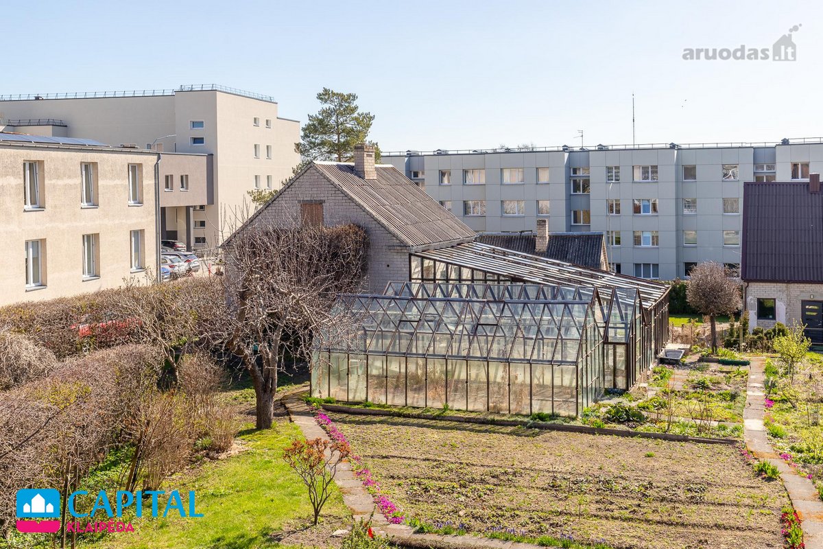 Išskirtinės architektūros namas Gargžduose su - nuotraukos Nr. 35