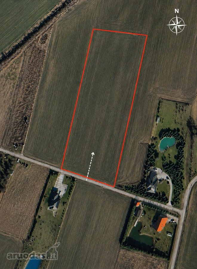 Parduodamas 1,010 Ha Sklypas Prie