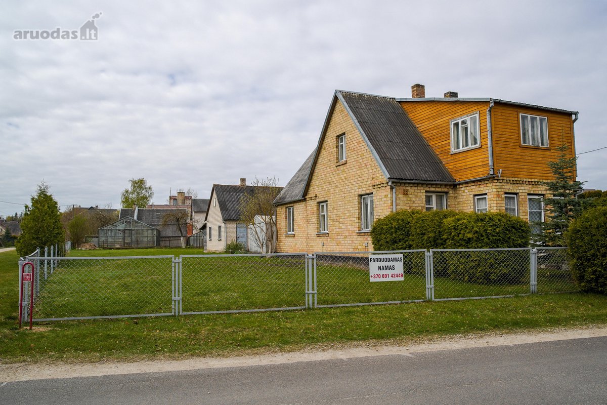 ?Parduodamas Namas Ramioje Vietoje Prie Pat