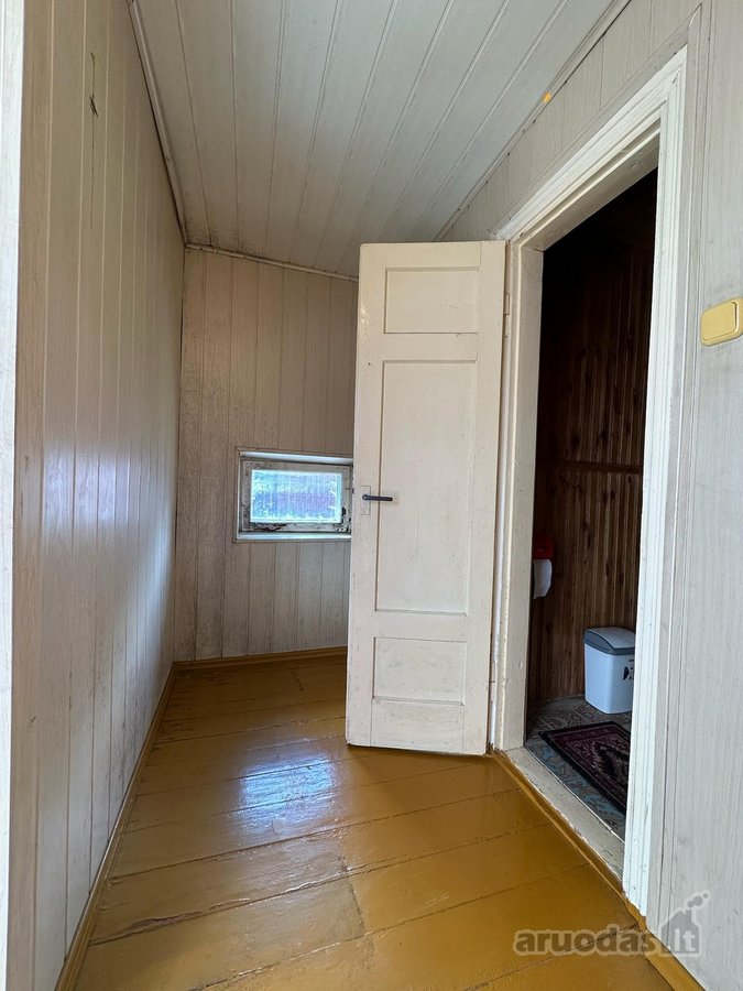 Parduodamas erdvus dviejų aukštų gyvenamasis - nuotraukos Nr. 20