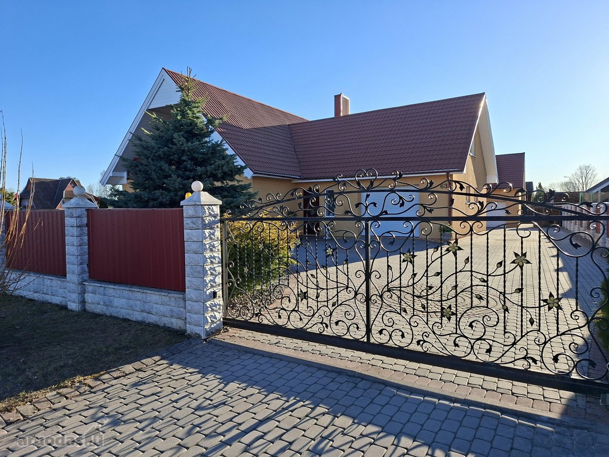  Kokybiškas ir erdvus namas Šilalėje – - nuotraukos Nr. 2