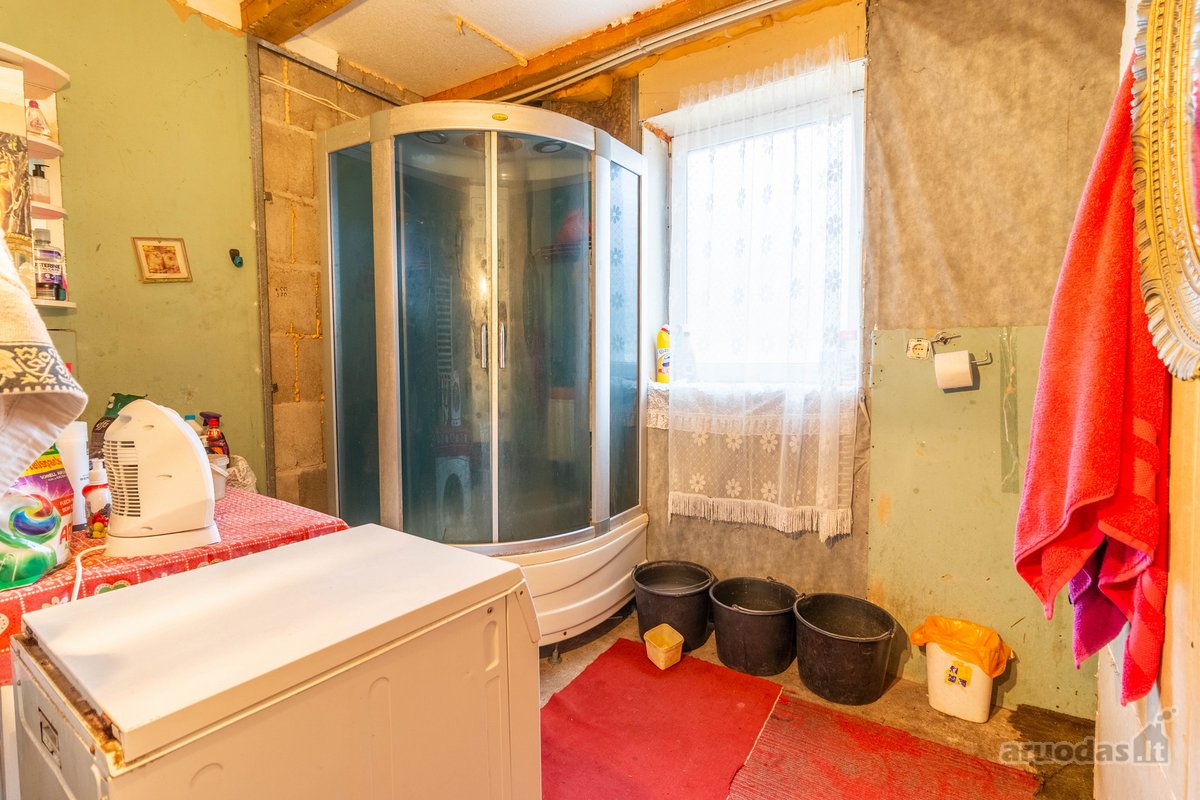 Erdvus namas su sklypu Šiauliuose – gyvenimui - nuotraukos Nr. 15