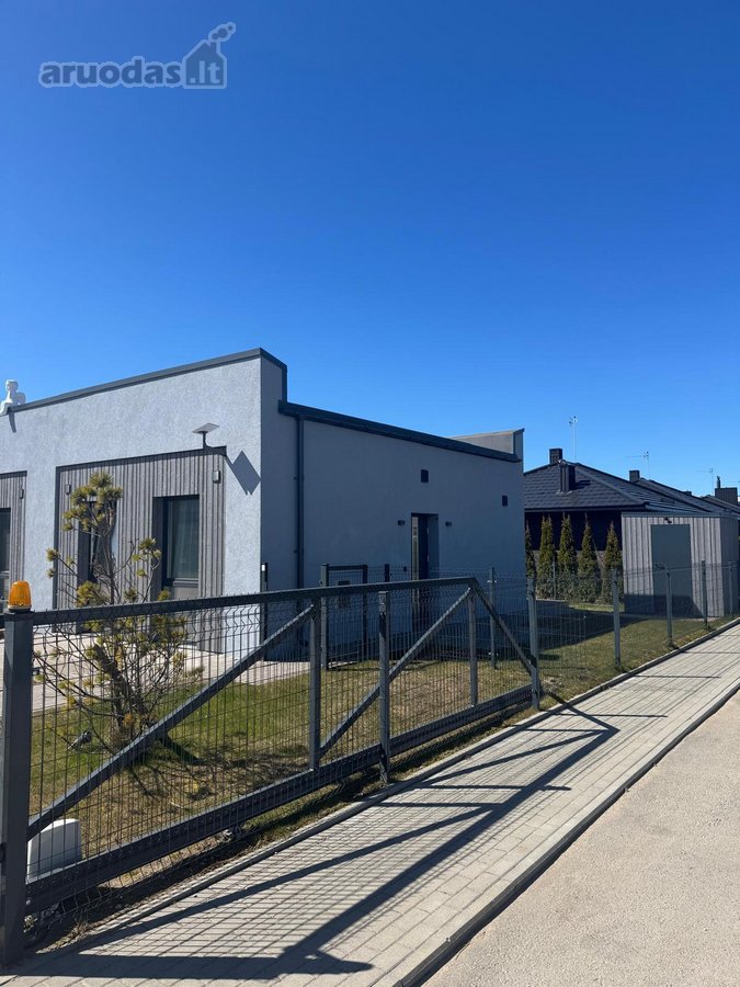 700 m iki jūros  Pilnai įrengtas 3 kambarių - nuotraukos Nr. 2