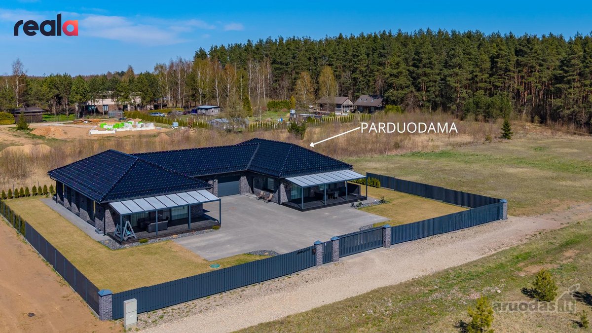 Stilingai Įrengtas Namas Su Garažu Ir Erdviu - nuotraukos Nr. 14