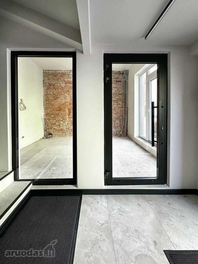 Nuomojamos 40 m² patalpos I-ame aukšte su 2