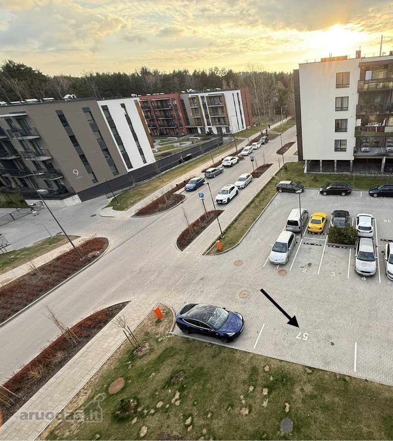 Parduodama automobilio parkavimo vieta Nr. 57