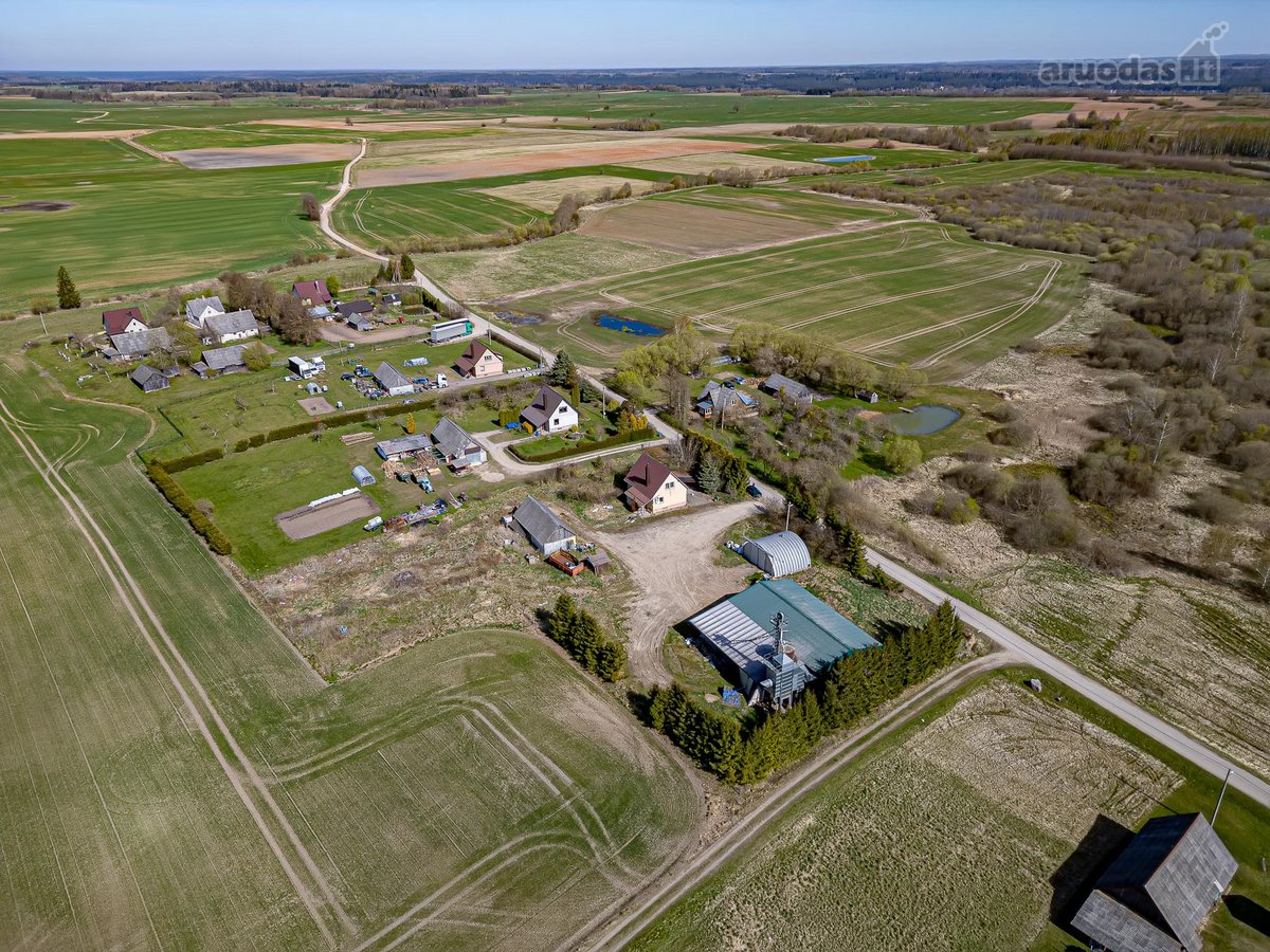 Parduodamas gyvenamasis namas erdviame 64 arų - nuotraukos Nr. 28