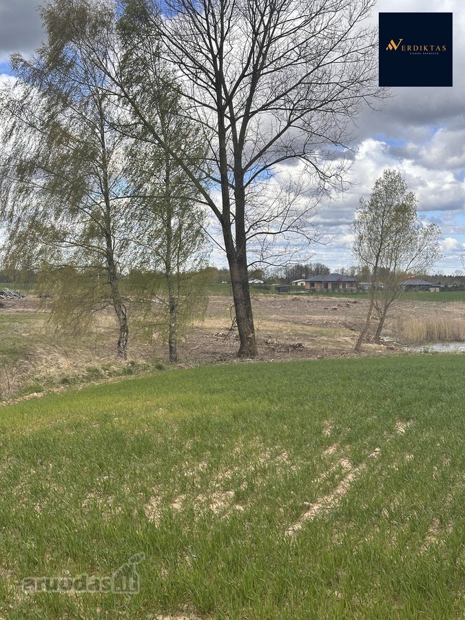Parduodamas Trijų Namų Valdos Sklypų Masyvas. - nuotraukos Nr. 2