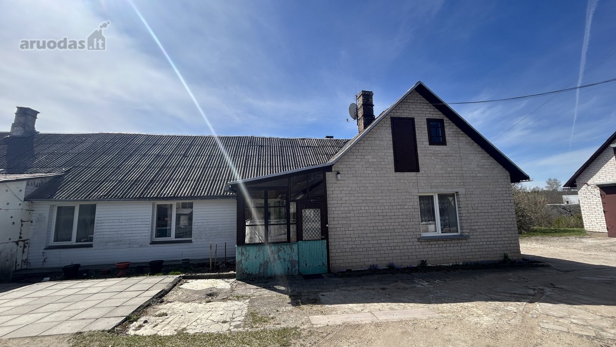 Parduodama namo dalis su Naujojoje Vilnioje ,