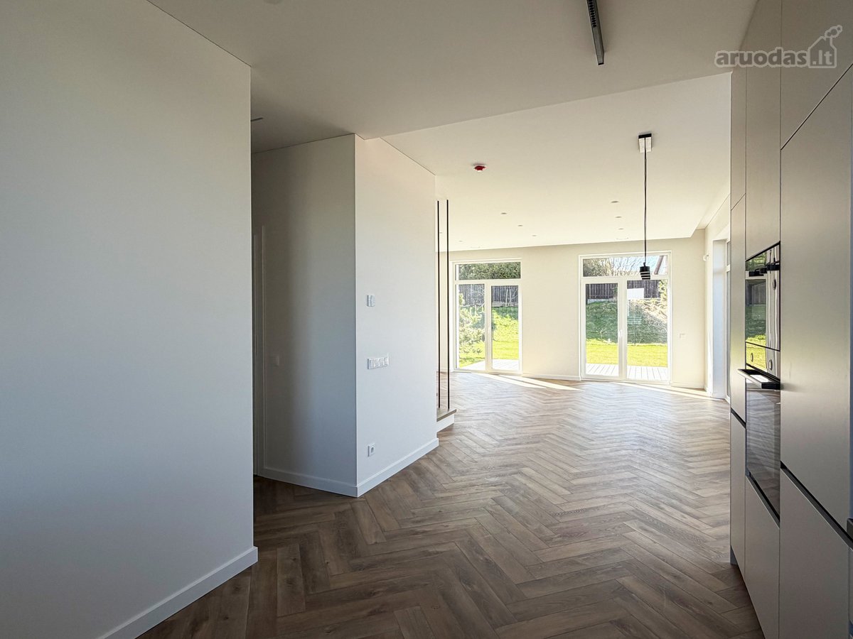 Parduodamas pilnai įrengtas ir 100% priduotas - nuotraukos Nr. 15