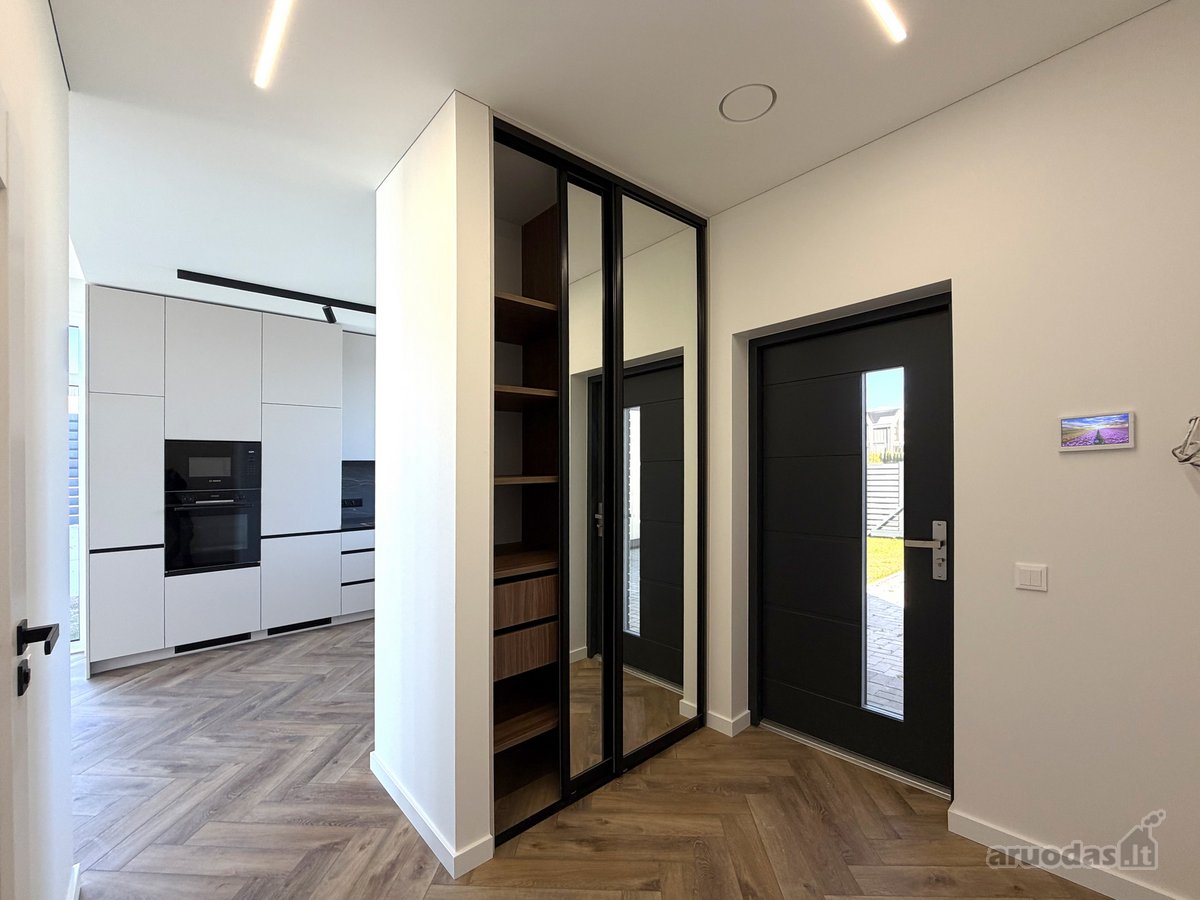 Parduodamas pilnai įrengtas ir 100% priduotas - nuotraukos Nr. 33