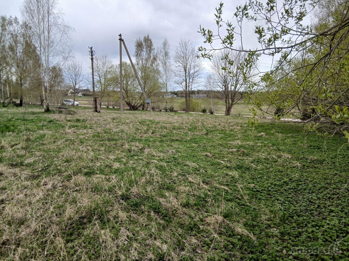 Parduodamas žemės ūkio paskirties 0,40 ha