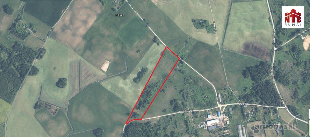 Molėtų r., Giedraičių sen., Baskų kaime,