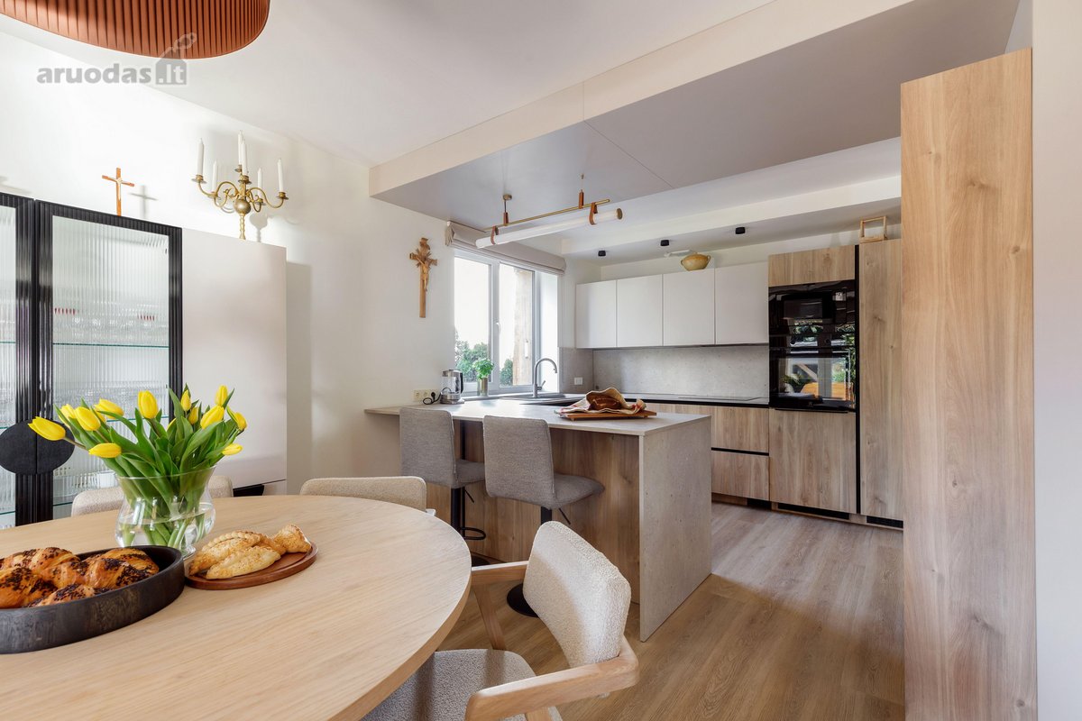Parduodamas išskirtinis 317 m² namas Ozo - nuotraukos Nr. 10