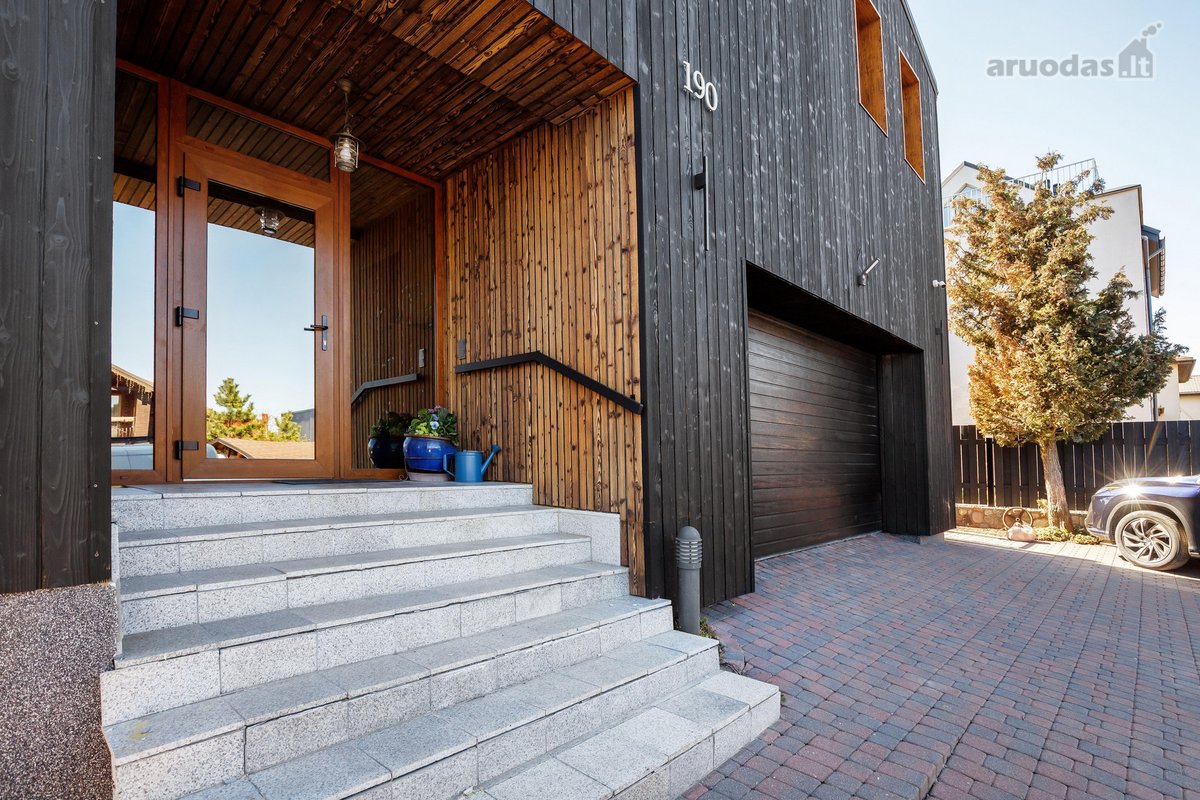 Parduodamas išskirtinis 317 m² namas Ozo - nuotraukos Nr. 34