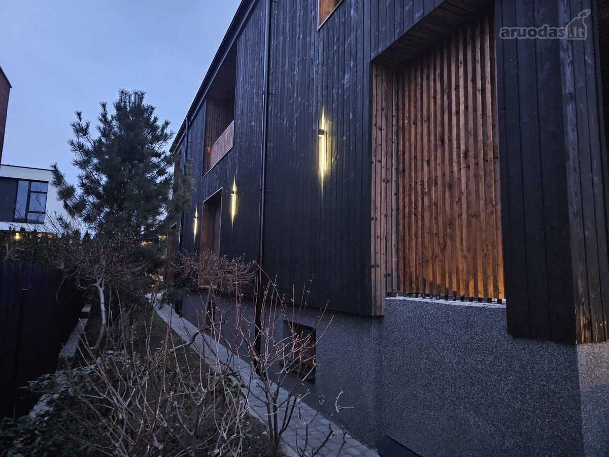 Parduodamas išskirtinis 317 m² namas Ozo - nuotraukos Nr. 44