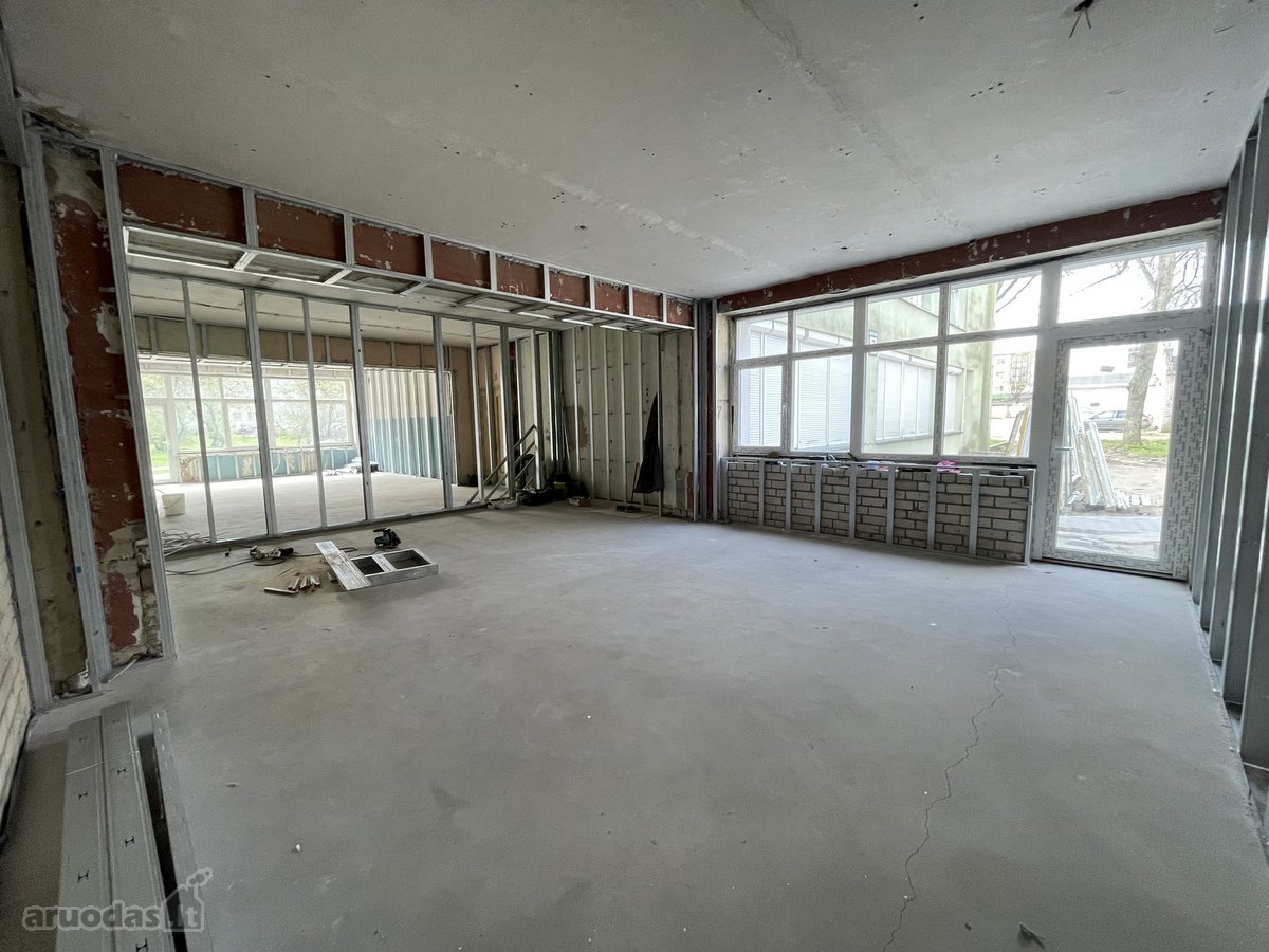 Parduodamos patalpos pačiame miesto centre. - nuotraukos Nr. 3