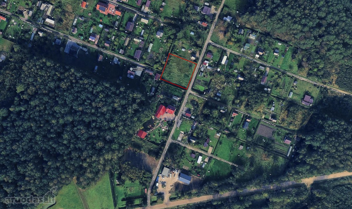Parduodami du besiribojantys sklypai