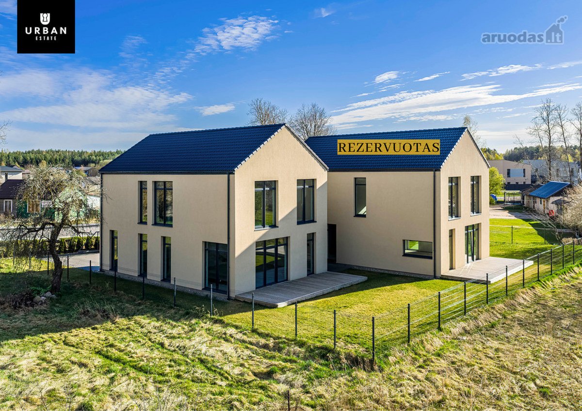 Šiuolaikiškos Architektūros A+ Klasės Namas