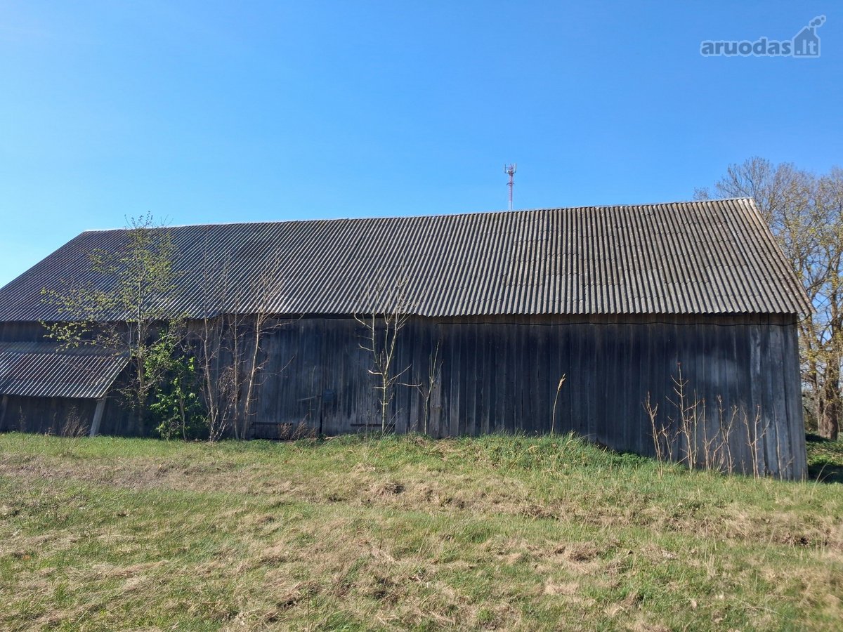 Parduodama sodyba su žemės sklypu labai - nuotraukos Nr. 13