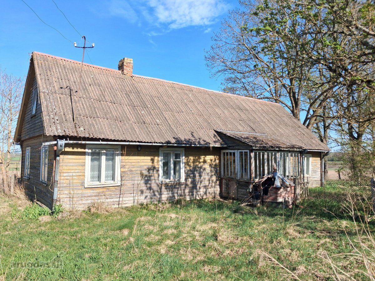 Parduodama sodyba su žemės sklypu labai - nuotraukos Nr. 4