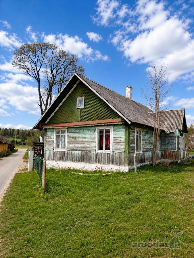 Parduodamas gyvenamasis namas Šalčininkų r.,