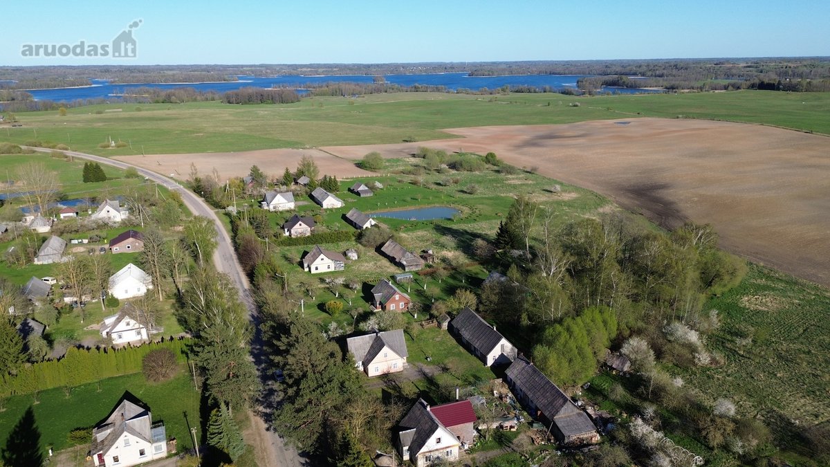 Parduodamas gyvenamasis namas su 18 arų žemės - nuotraukos Nr. 31